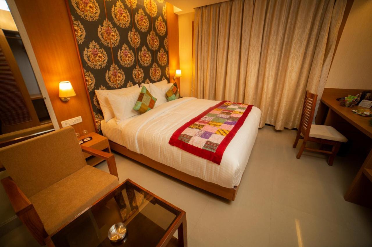 Abhyagama Hotel Digha  Bagian luar foto