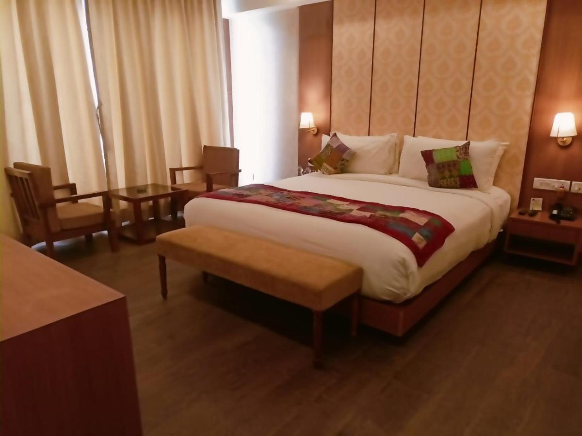 Abhyagama Hotel Digha  Bagian luar foto