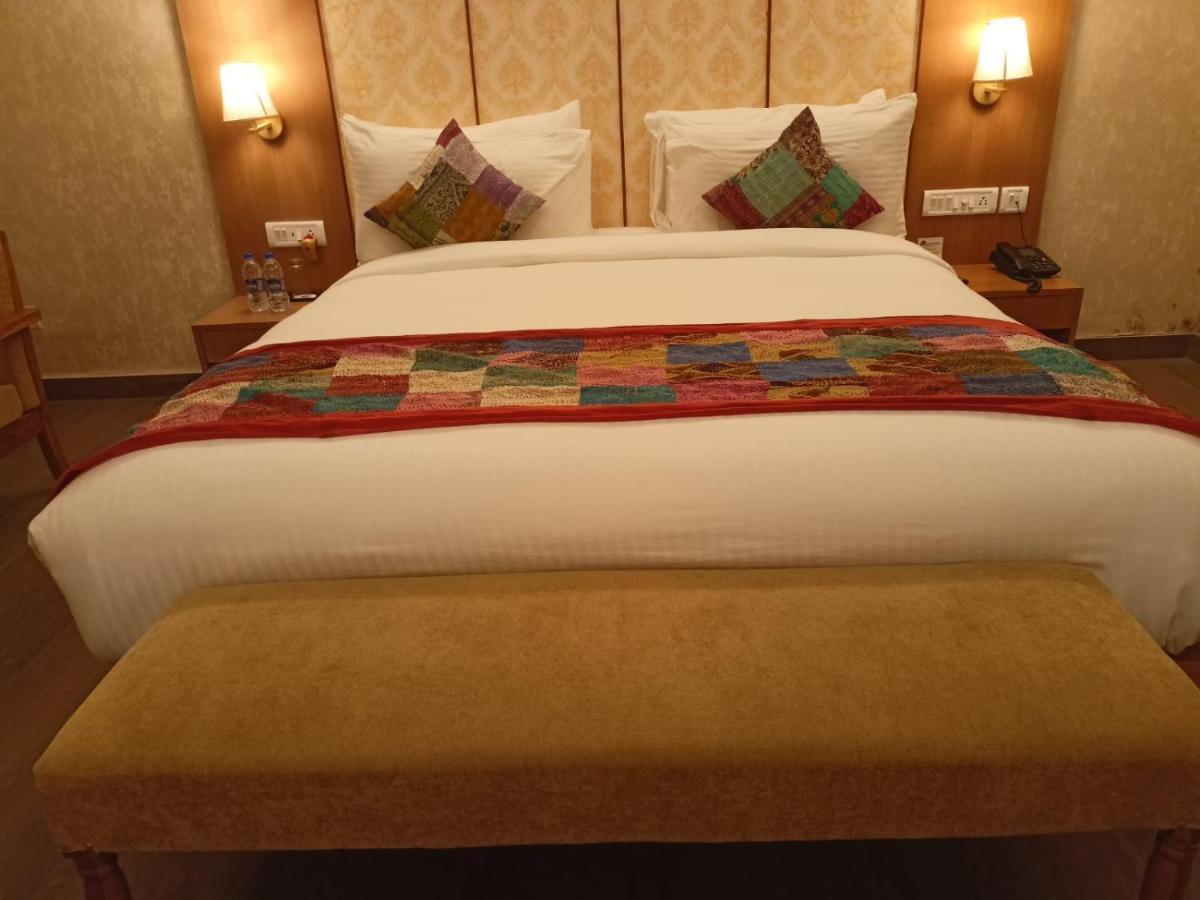 Abhyagama Hotel Digha  Bagian luar foto
